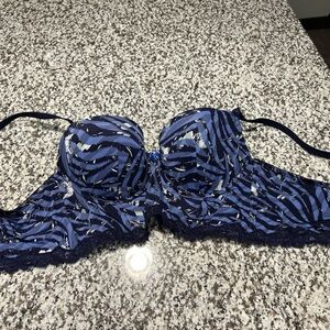 Adore Me 38C Patterned Bra